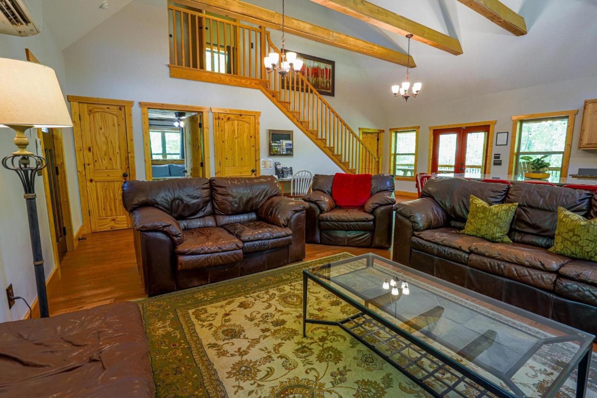 Willa New Listing! Wine Country Retreat - 2 Bed, Hot Tub Dahlonega Zewnętrze zdjęcie