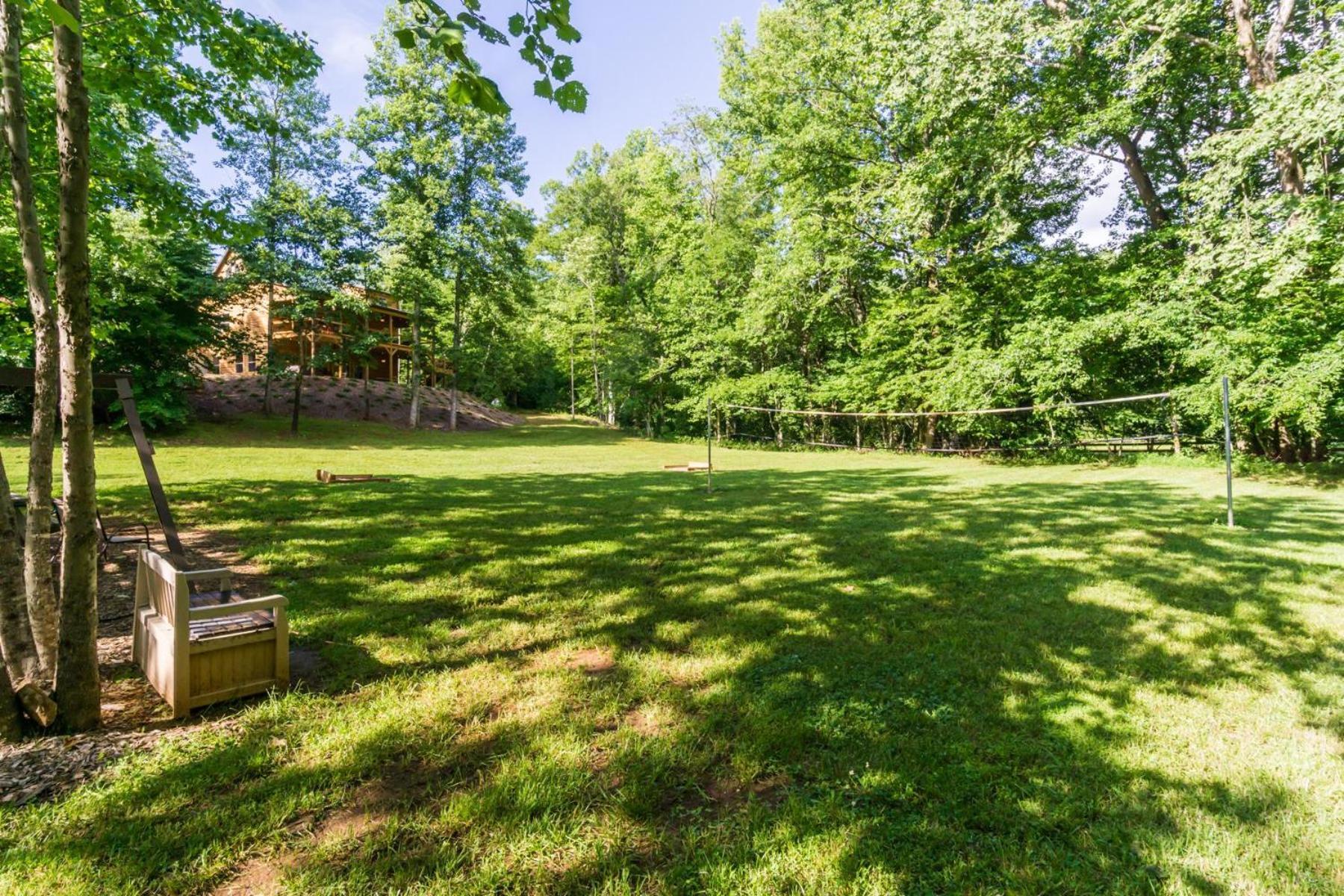 Willa New Listing! Wine Country Retreat - 2 Bed, Hot Tub Dahlonega Zewnętrze zdjęcie